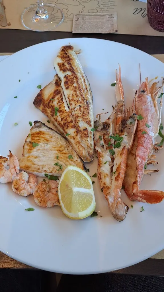 Fiorella Motetta_Monkey Steakhouse & Cocktail bar_Gravellona_review