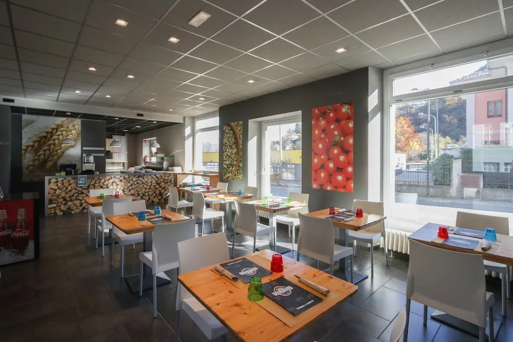 Taxi Pizza_Gravellona_slider_image_3