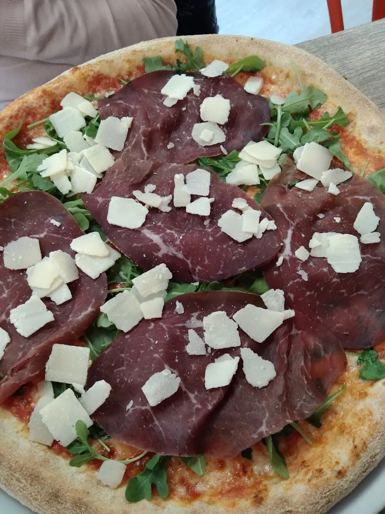 Alessio Spada_Pizzeria Mani in Pasta_Gravellona_review