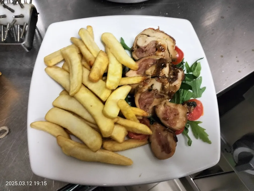 Pizzeria Da Gigi di Luigi Fusco_Guardamiglio_slider_image_2