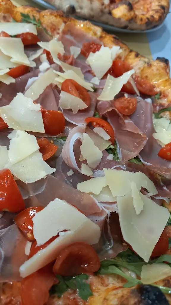 Francesca Sammarco_Pizzeria da Aldo Guanzate_Guanzate_review