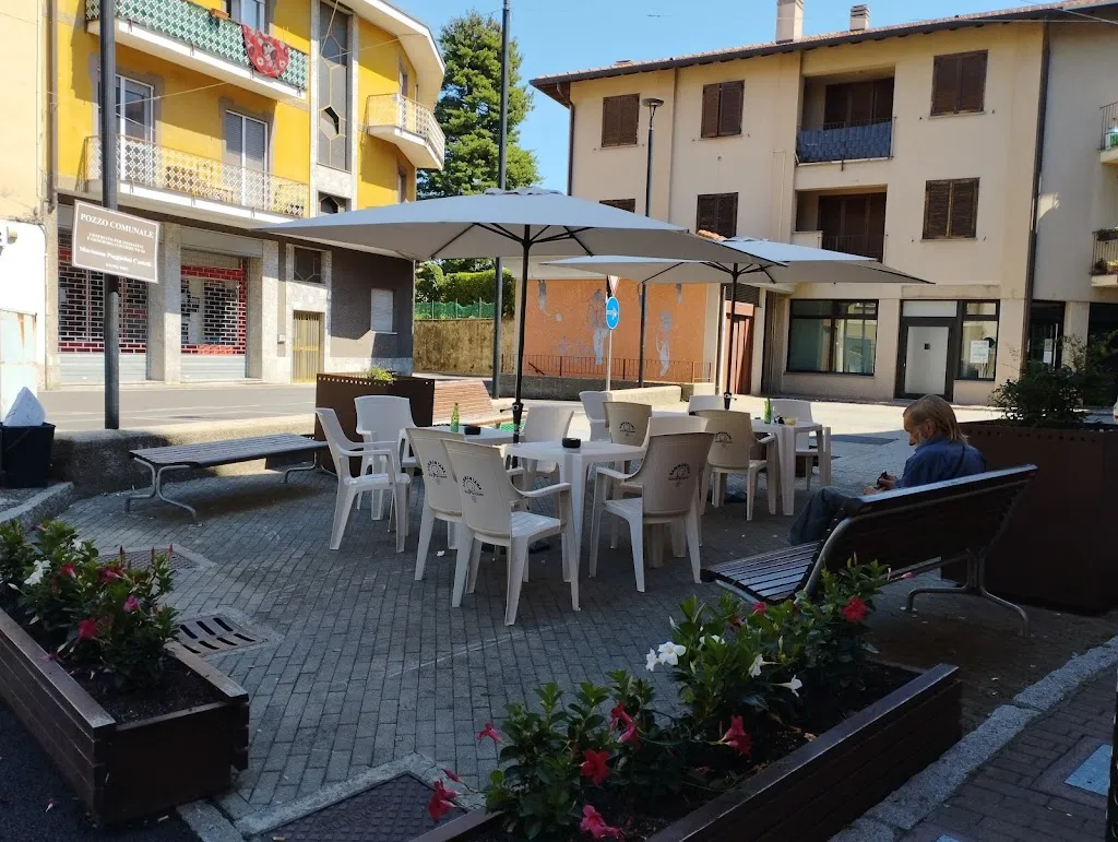 Snack Bar Gelateria Il Ritrovo_Guanzate_slider_image_3