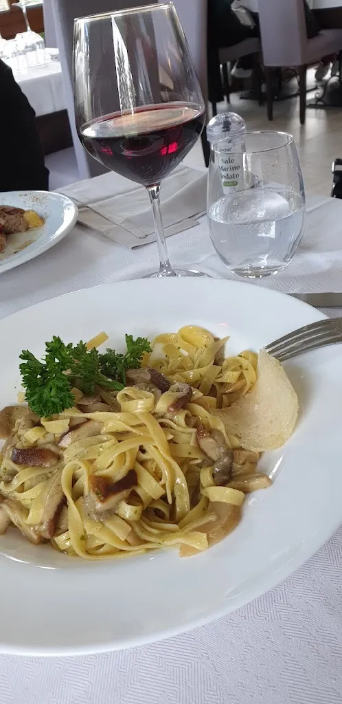 Marina Collection_Il Candeliere_Guanzate_recensione