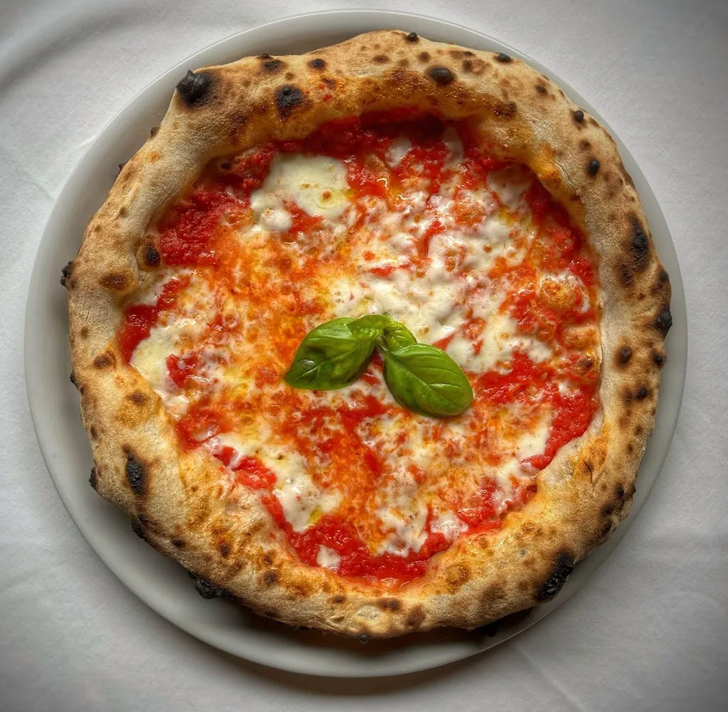 Ristorante Pizzeria La Tavola_Idro_slider_image_2