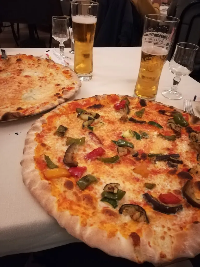 Ristorante La Main Ouverte_Gussola_slider_image_3