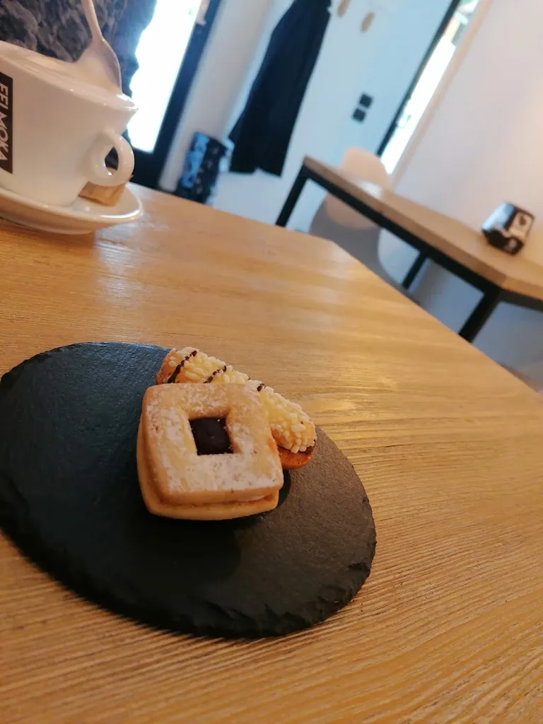 Giorgio Cremona_7.5 Caffetteria & Wine Bar_Inarzo_recensione