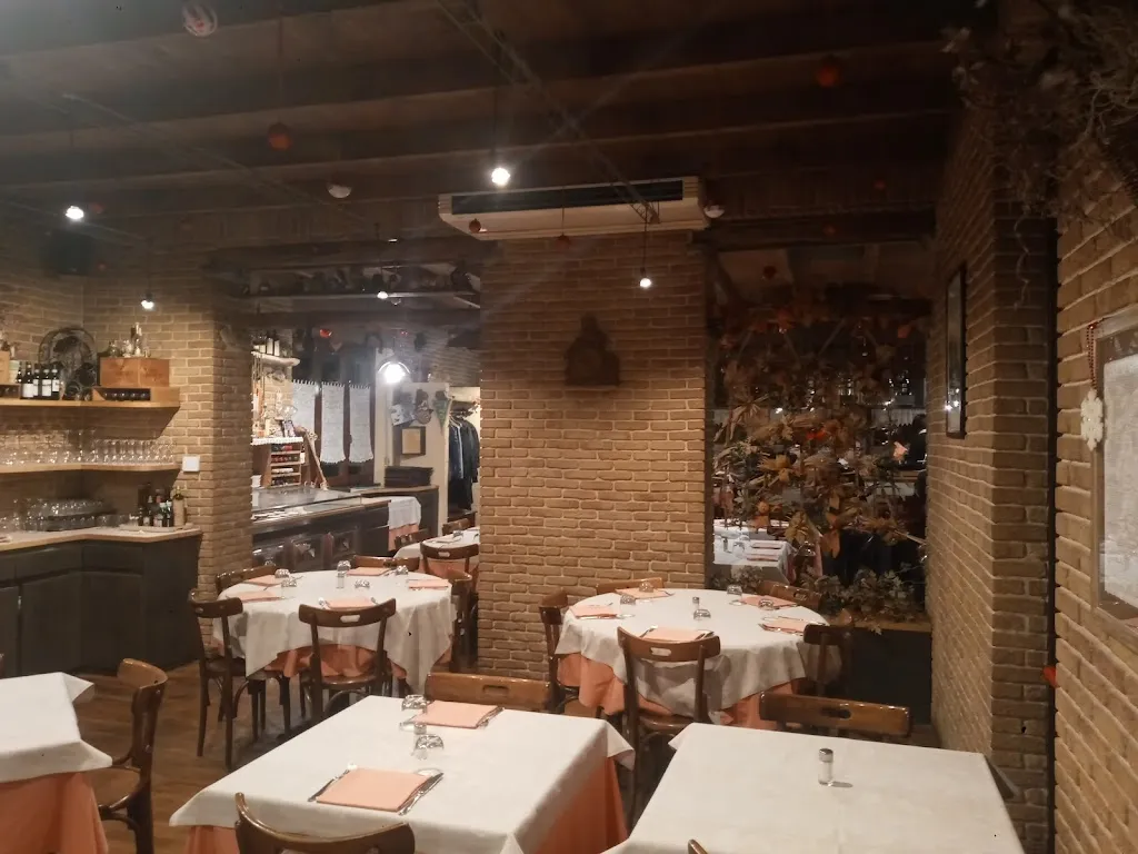 Ristorante Pizzeria Il Barbagianni restaurant in Imbersago