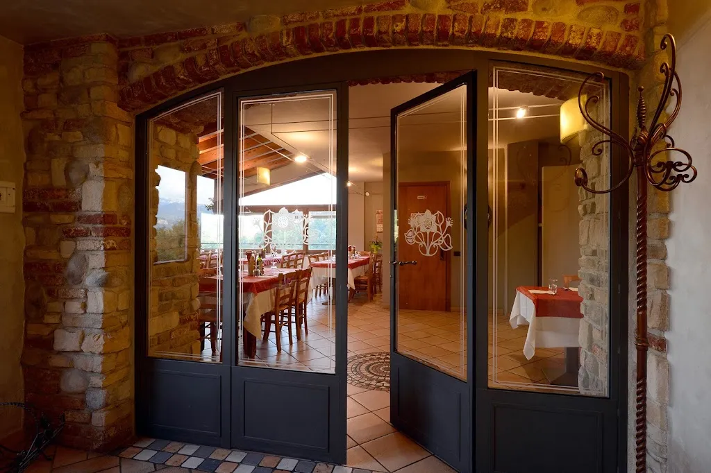 Il Baretto di Chicco e Sandro restaurant in Imbersago