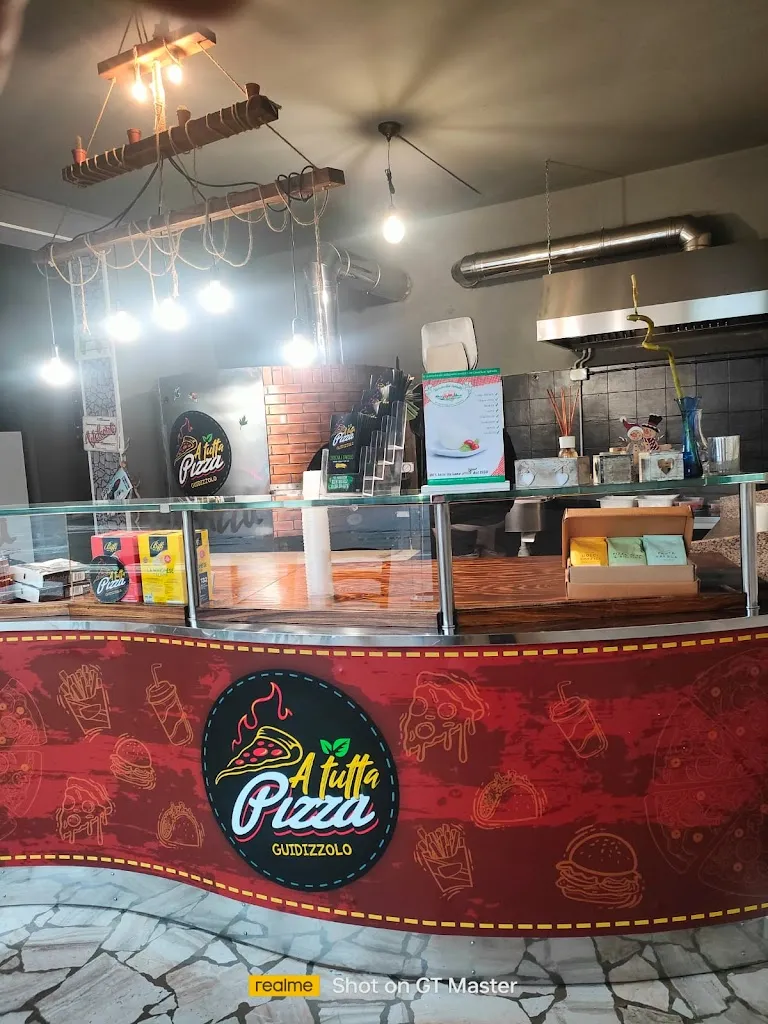 A tutta pizza Restaurant in Guidizzolo