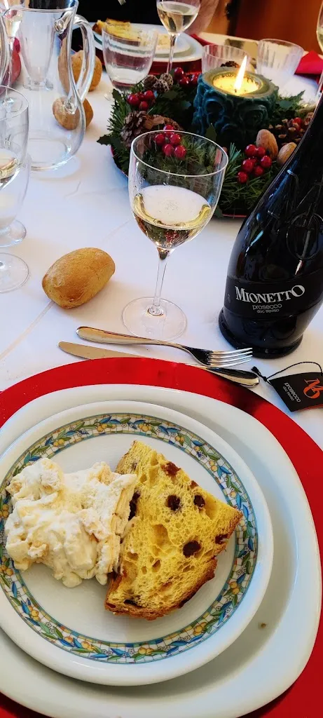 Chez moi induno ilona restaurant in Induno Olona