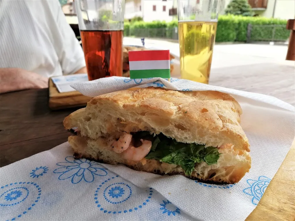 Menu_Pub My Friends - Introbio (LC)_Introbio_image_4