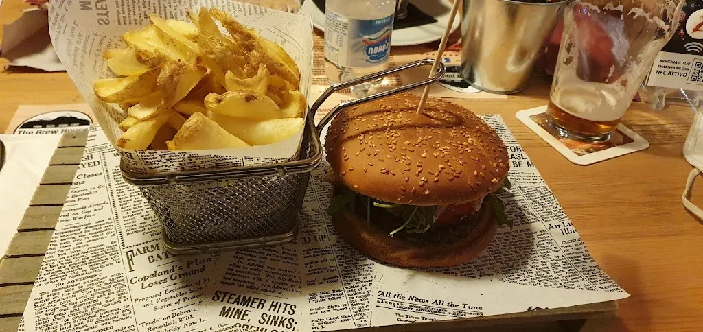 Menu_The Brew House_Introbio_image_8