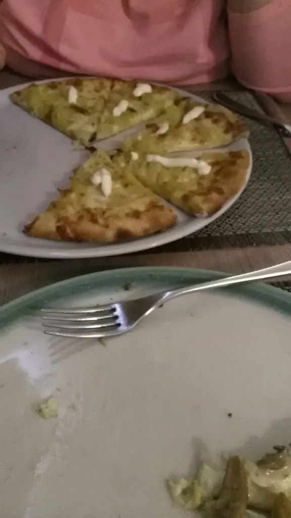 Menü_Pizzeria Emolo di El Fikey M._Introbio_Bild_6