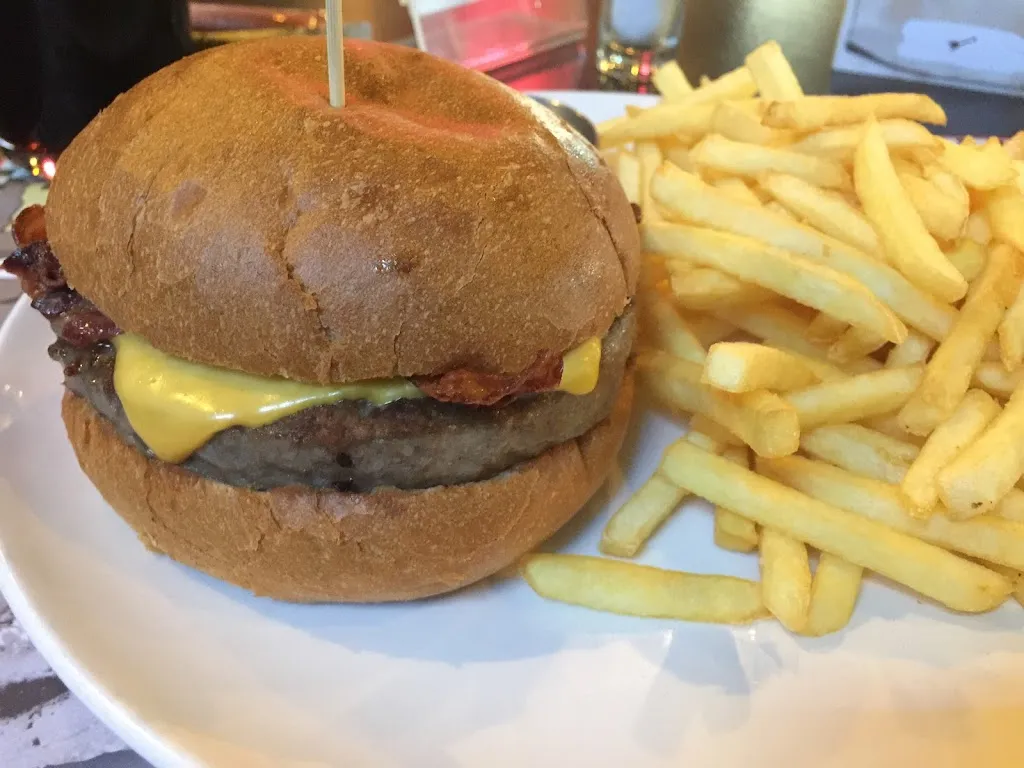 Andrea Vaccarella_Crazy Driver Diner_Inverigo_review