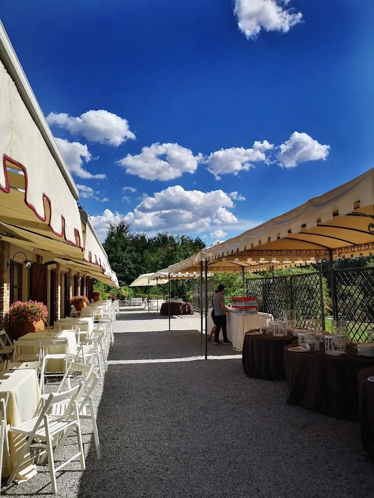 Milena Explorer (Explorer)_Cascina 