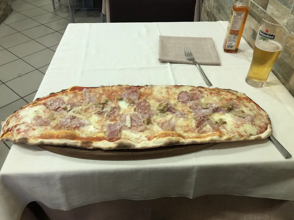 Jochen Sprenger_La Gazzella Pizzeria & Steakhouse_Inverigo_recensione