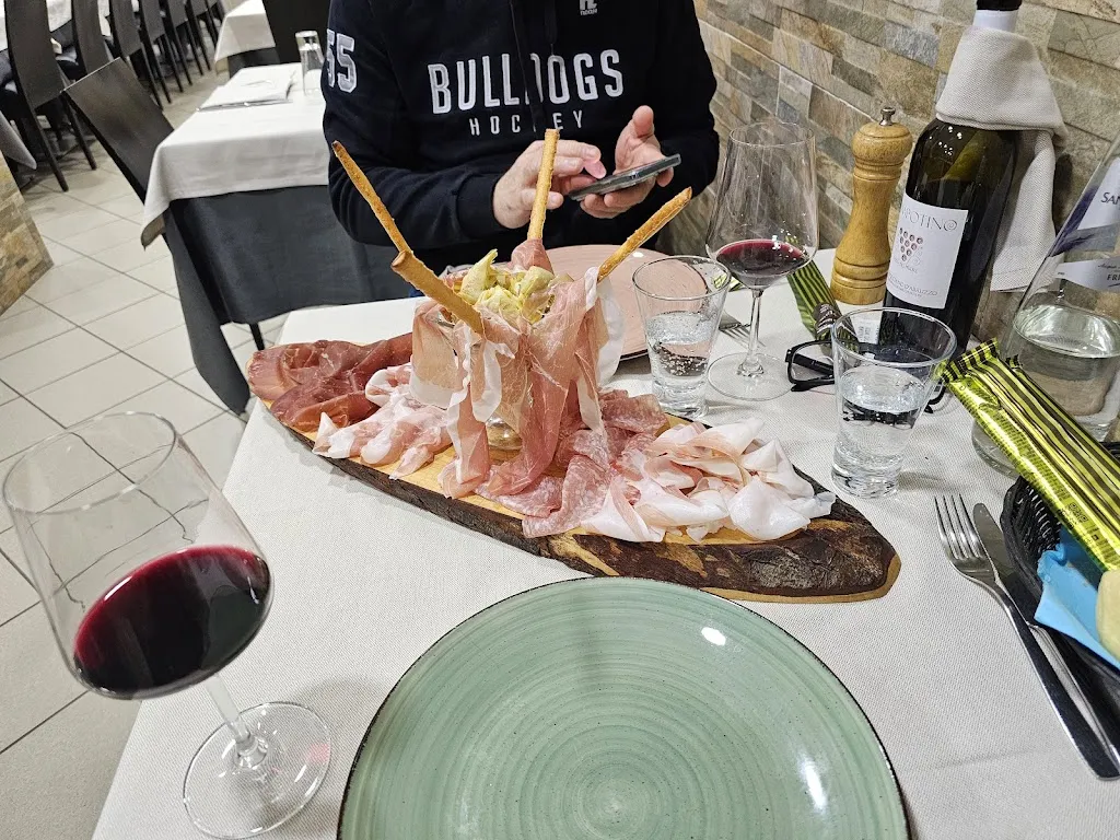 Daniel Dutler_La Gazzella Pizzeria & Steakhouse_Inverigo_recensione