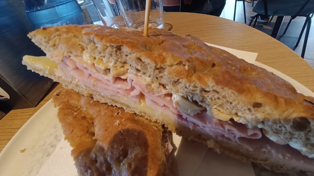 MauroX_Cafè al Quindici_Inverigo_review