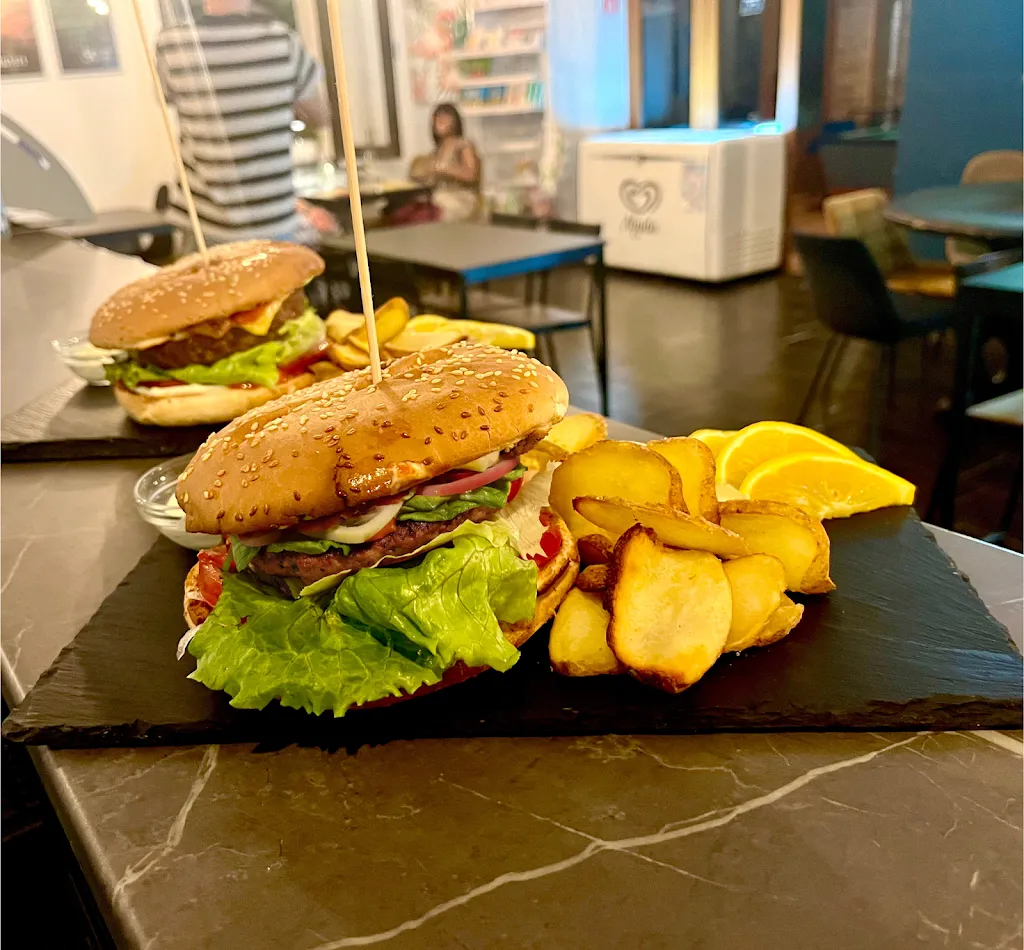 Menu_Bar Al Baciamano Food & Drink_Inverno e Monteleone_image_5