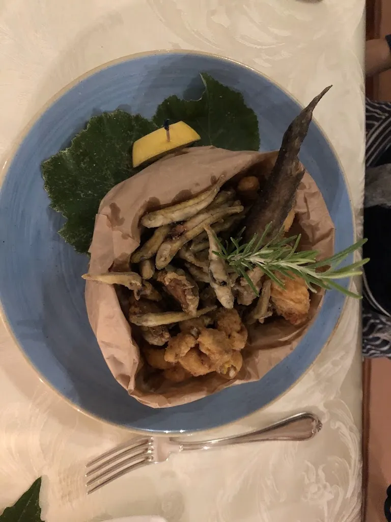 Ilja Papas_Hotel Ristorante Palazzo Quaranta_Isola Dovarese_review