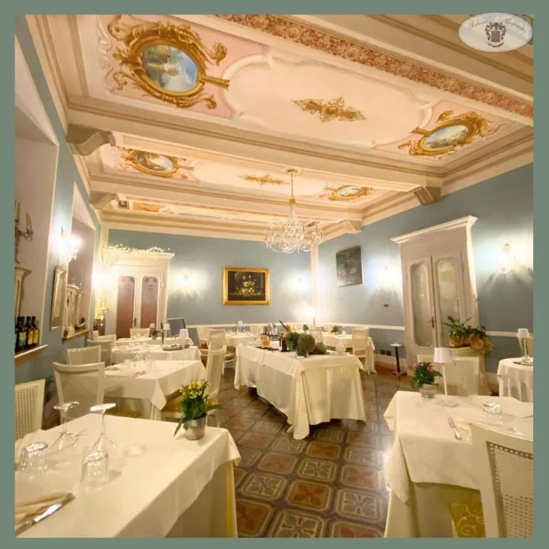 Hotel Ristorante Palazzo Quaranta restaurant in Isola Dovarese