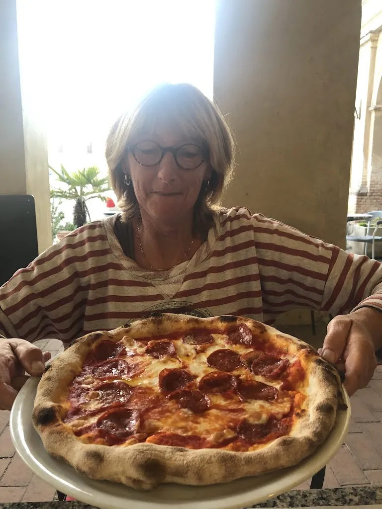 Menu_PIZZERIA BLUE TIME_Isola Dovarese_image_6