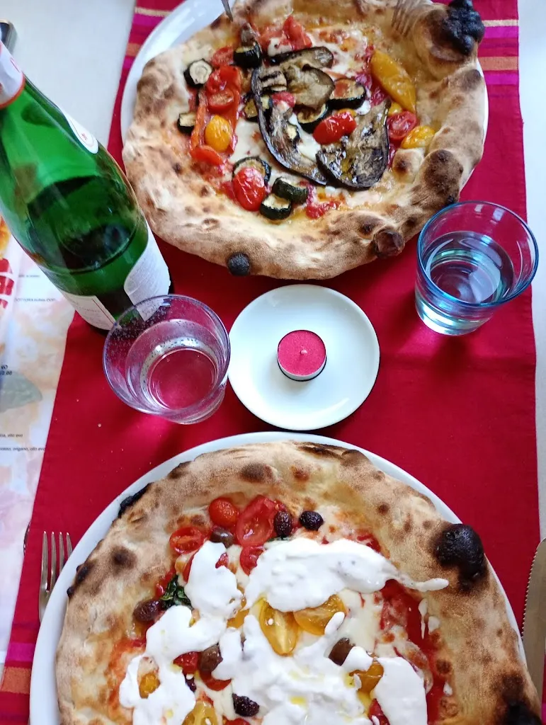 elliselly 76_PIZZERIA BLUE TIME_Isola Dovarese_review