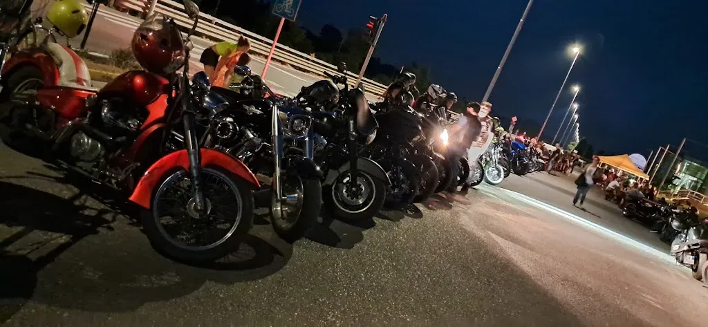 ToNe PaT _FÖ DE CÓ - Café & Bistrot_Isorella_review