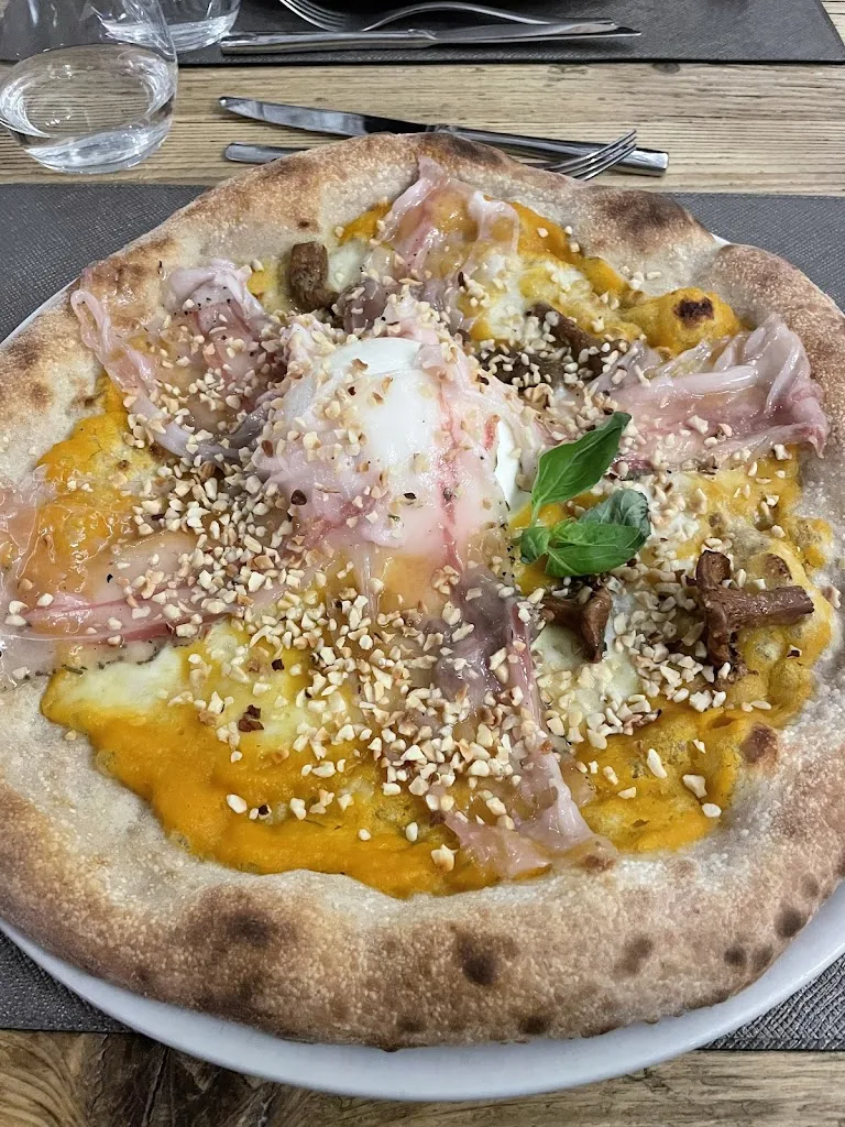 Andrea_Pizzeria L'involt_Isolaccia_review