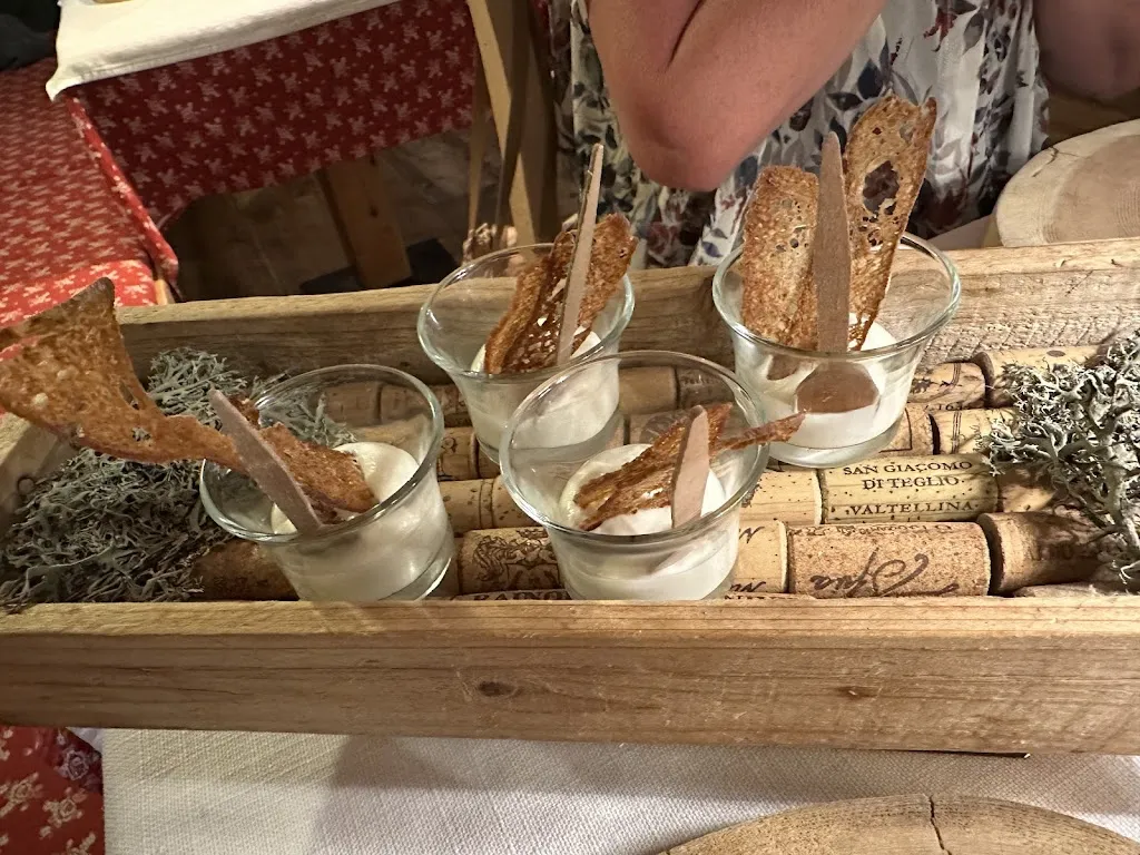 Lory Mazzi_Agriturismo Baita de l'All - Ristorante_Isolaccia_review