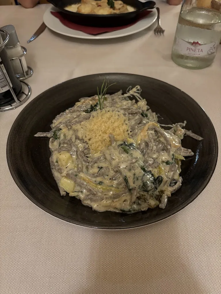 Ariane Rabeuf_Ristorante Pizzeria Rosengarden_Isolaccia_review