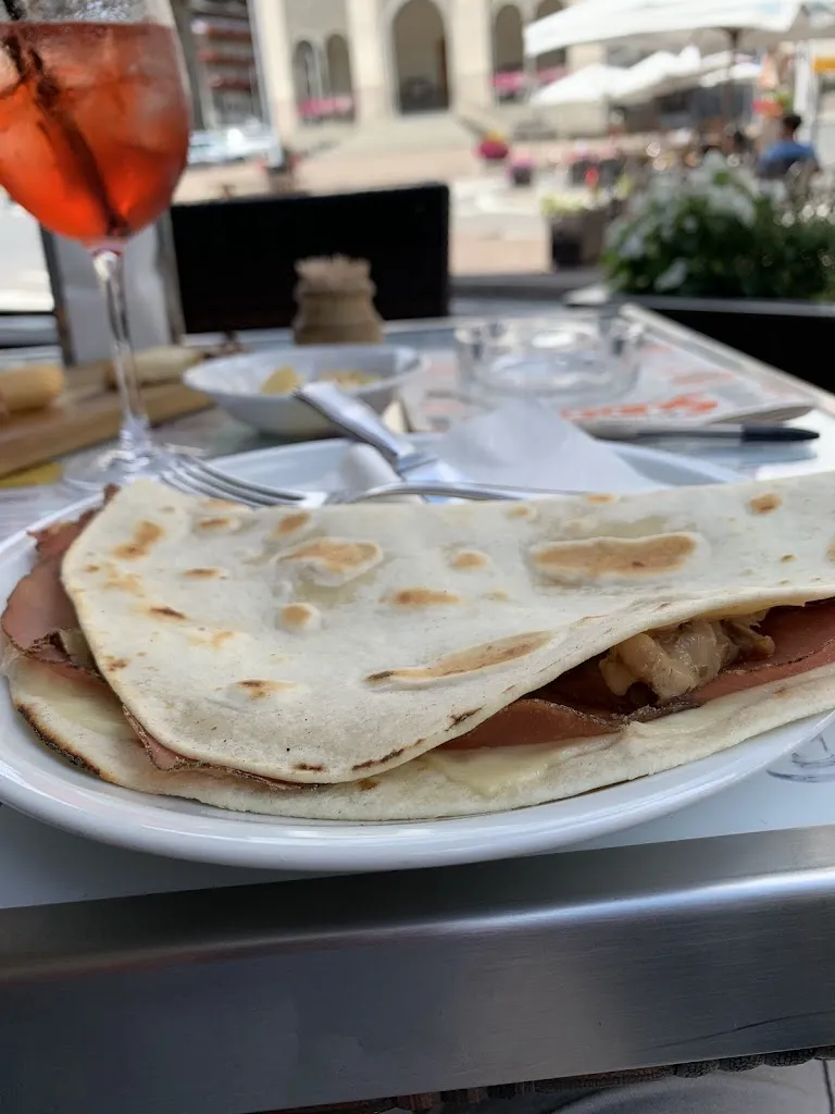 Bar Viola_Isolaccia_slider_image_2