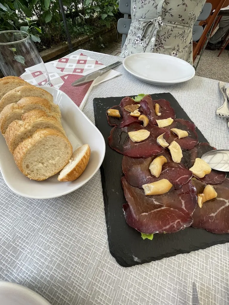 Floor A_Ristorante La Betulla Horses Restaurant & Drink_Ispra_review