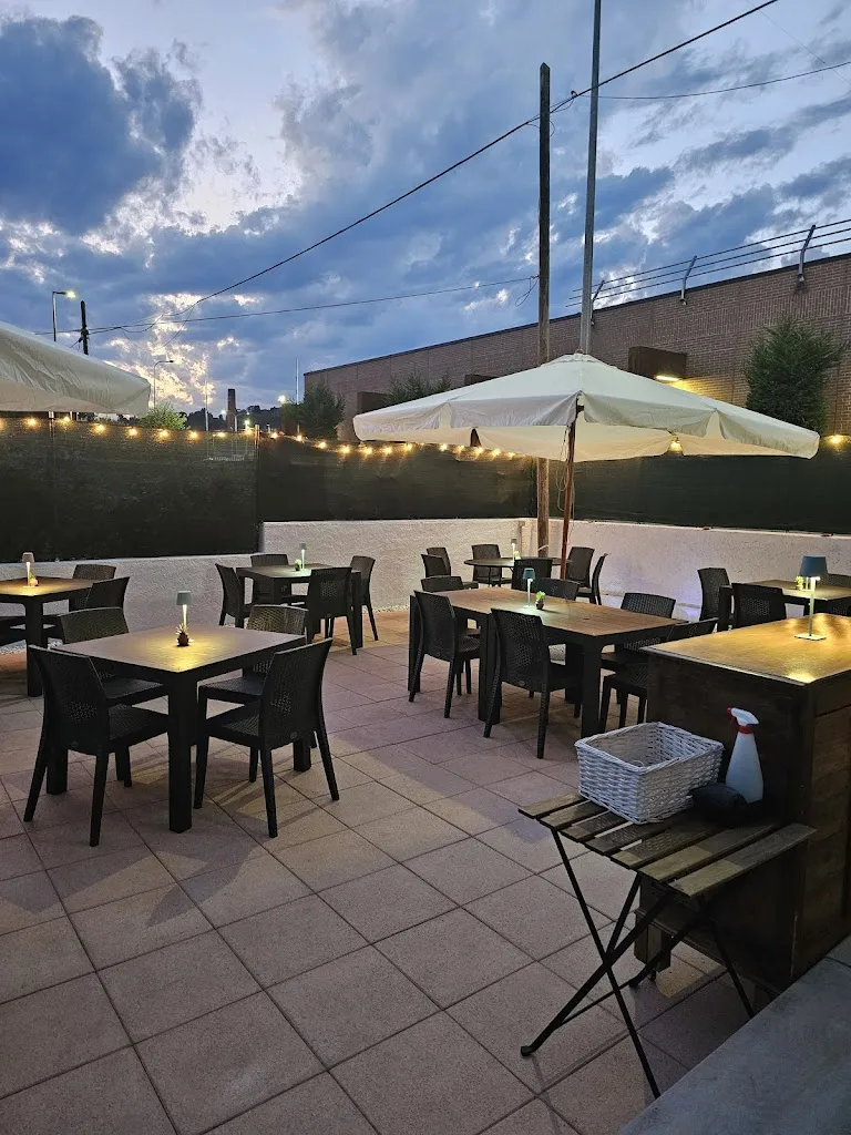 SETTEDUEQUATTRO | Pizza&Cucina restaurant in Ispra