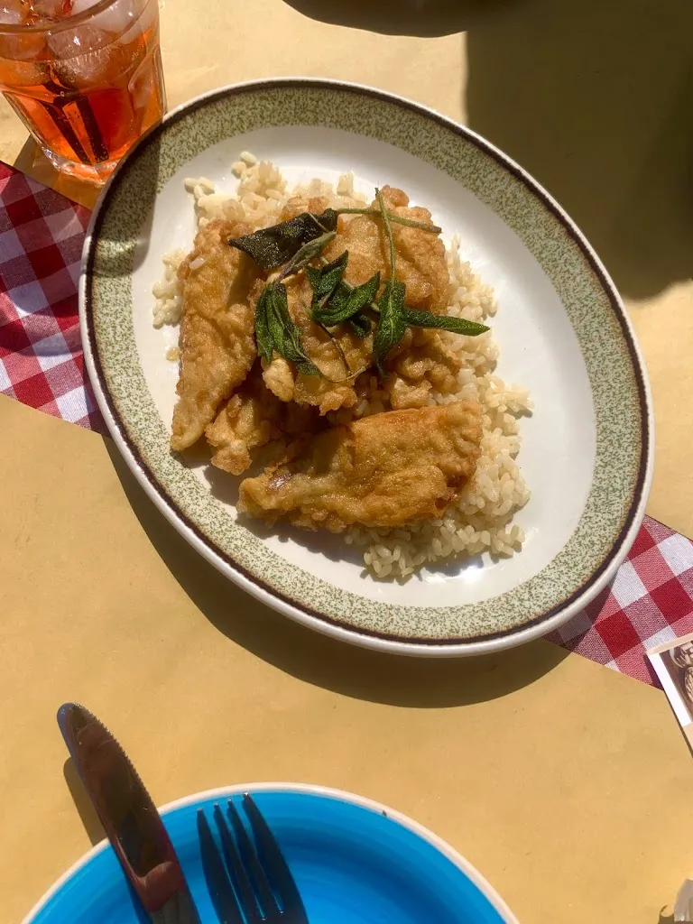 Beatrice Erskine_Ristorante Osteria Vecchio Molo_Laglio_review