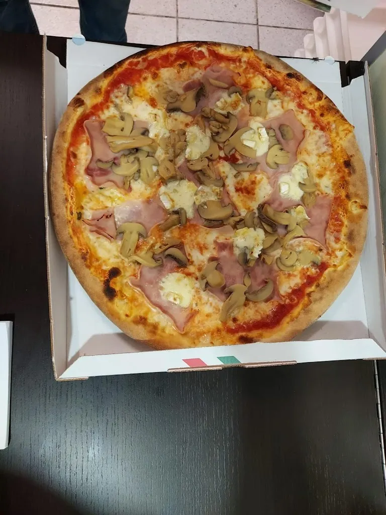 Menu_Istanbul City landriano_Landriano_image_7