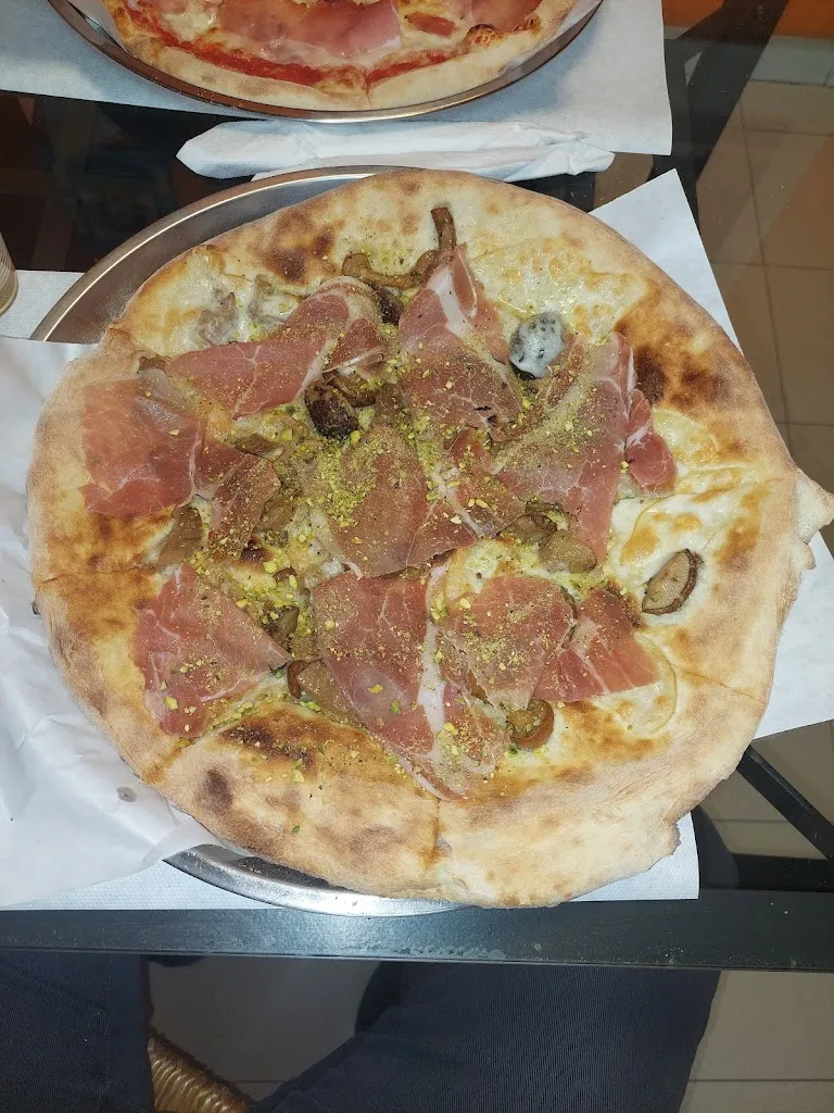 Menu_Quadripizza_Landriano_image_8