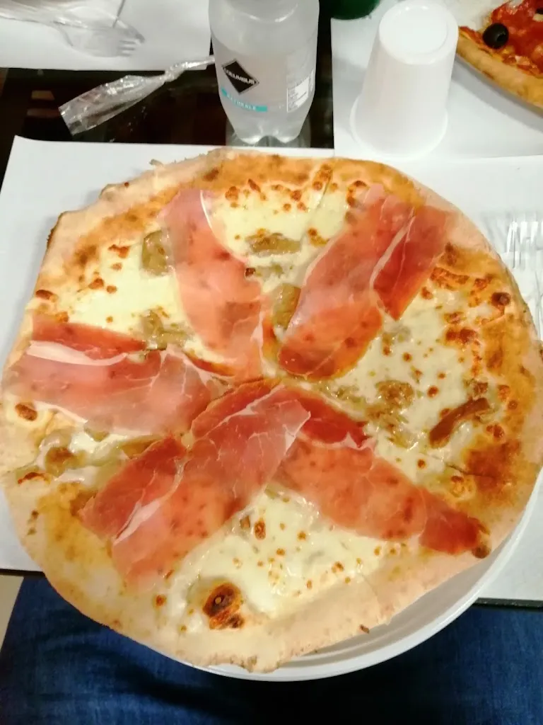 ontirius cister_Quadripizza_Landriano_review