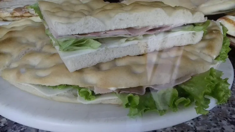 Pizzeria Focacceria Soleluna_Landriano_slider_image_2