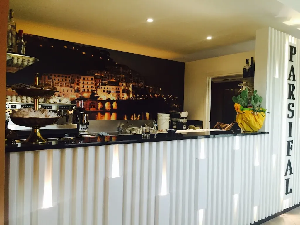 Ristorante Parsifal di Cosenza Luigia restaurant in Lallio