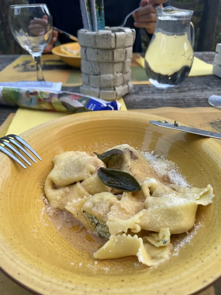 Veronika Šancová_Piccole Dolomiti_Lavenone_review