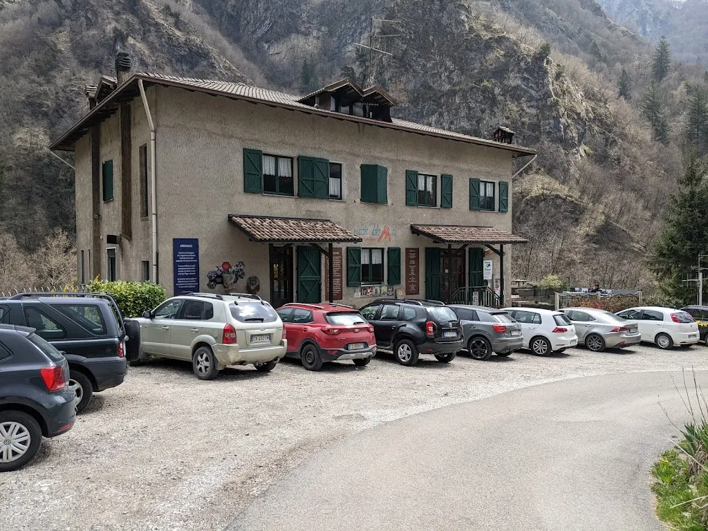 Yuri Carlenzoli_Piccole Dolomiti_Lavenone_review