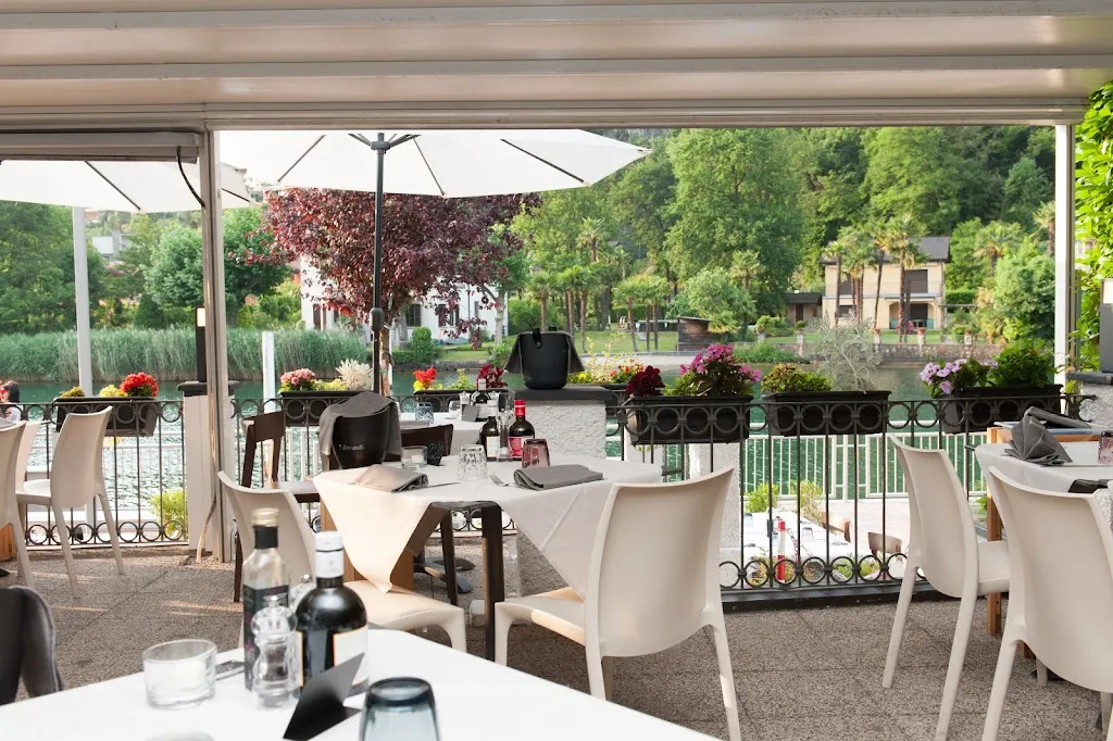 Osteria del Carde restaurant in Lavena Ponte Tresa