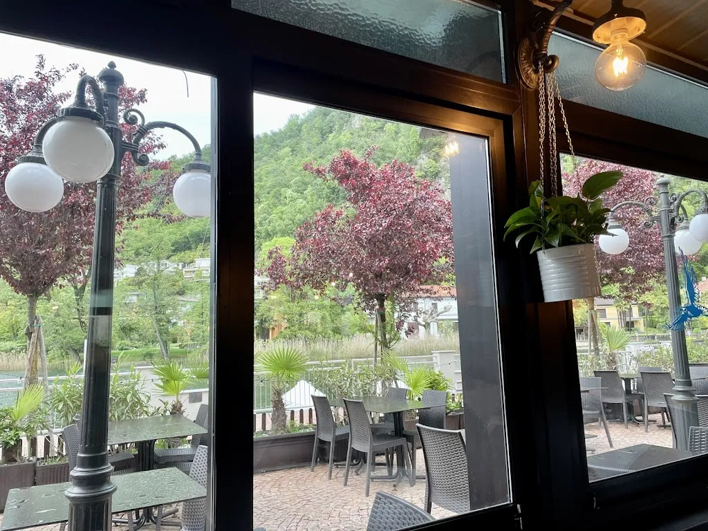 Brice Leroi_Ristorante dal Pescatore_Lavena Ponte Tresa_review