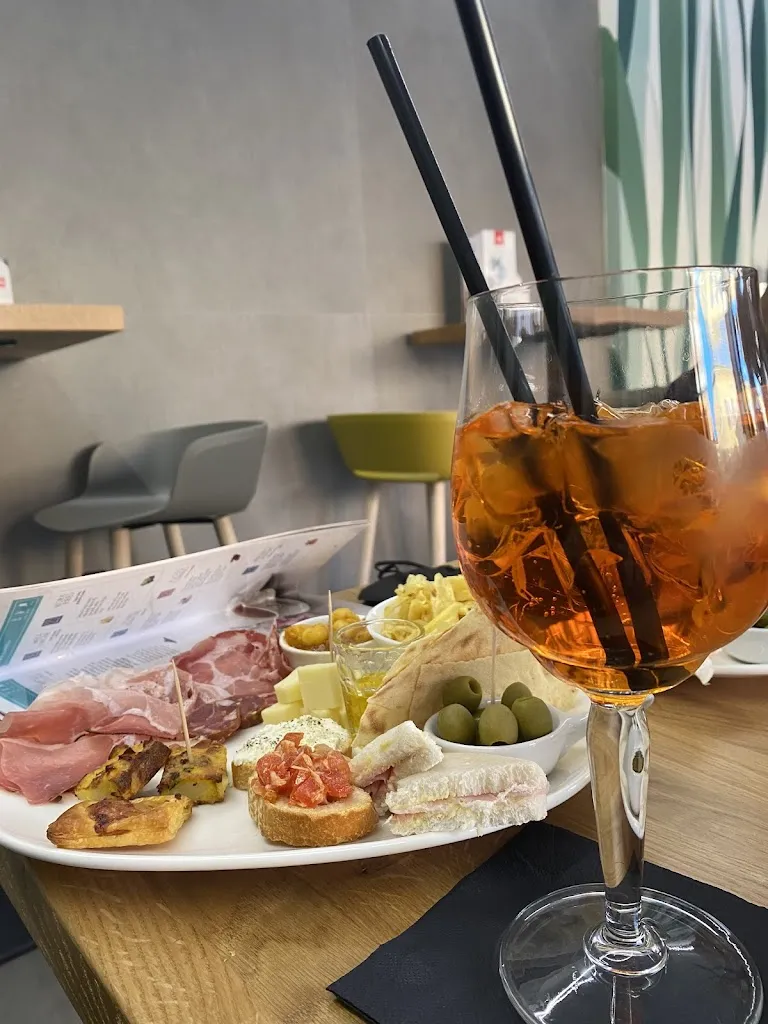 Stefania Terlisio_Papi Caffè_Lazzate_review