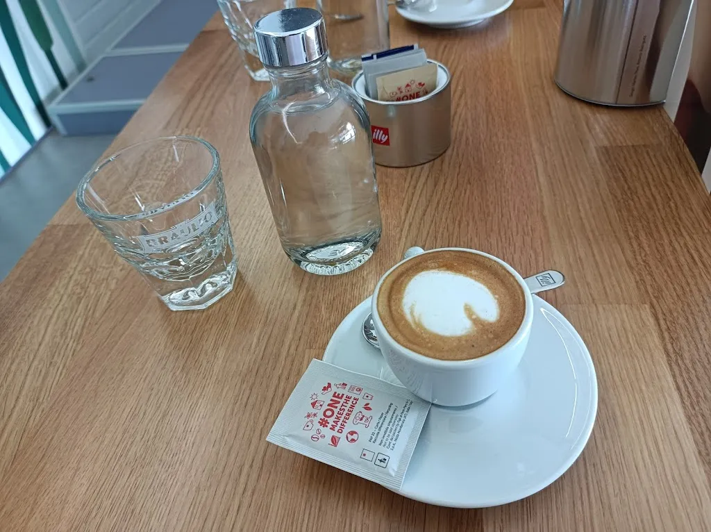 Simona Marzorati_Papi Caffè_Lazzate_review