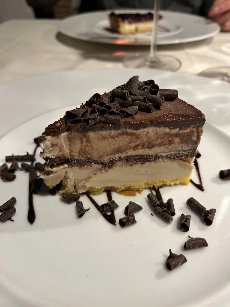 Silvia Masserano_Enoteca Vago - Enoteca dei Fedel_Lazzate_review