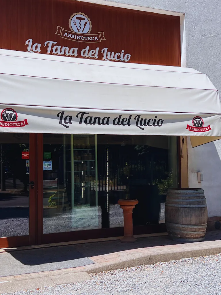 La Tana del Lucio restaurant in Lazzate