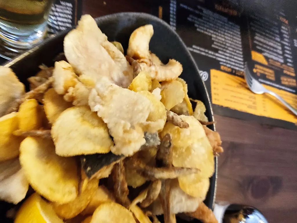 Antonio Acerra_Taverna Concordia_Laveno_review