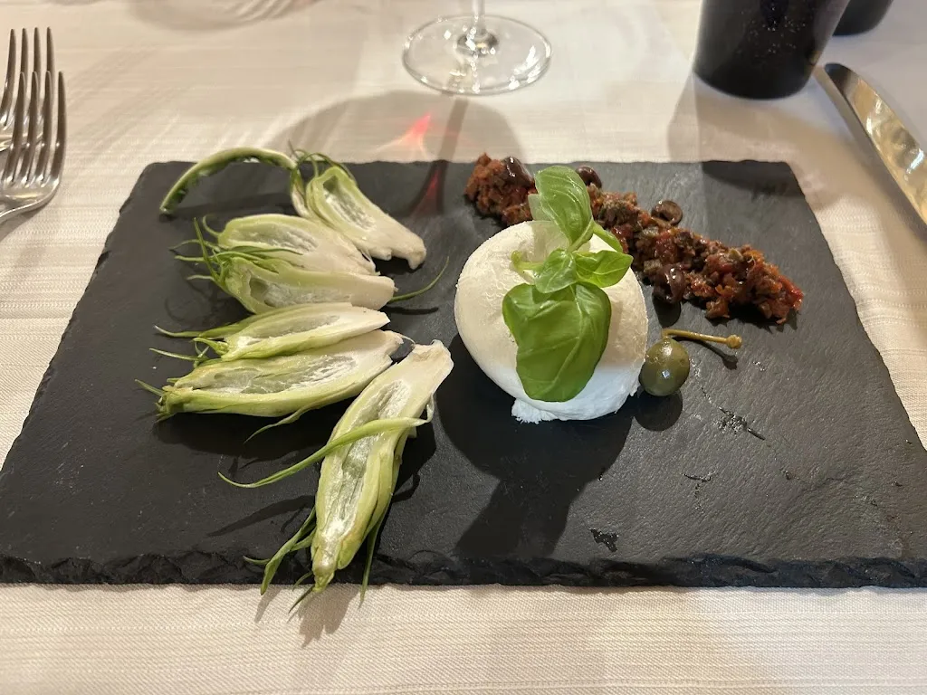 Hostaria del Golfo_Laveno_slider_image_2